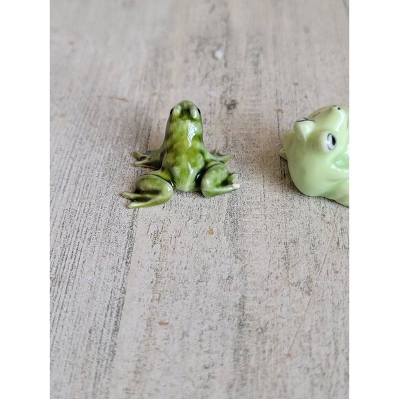 Ceramic miniature green frog ribbit unique‎ set decor figure - Picture 4 of 6